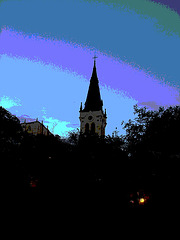 Church tower by the night / Clocher de soir - San Antonio, Texas. USA - 29 juin 2010- Version  postérisée