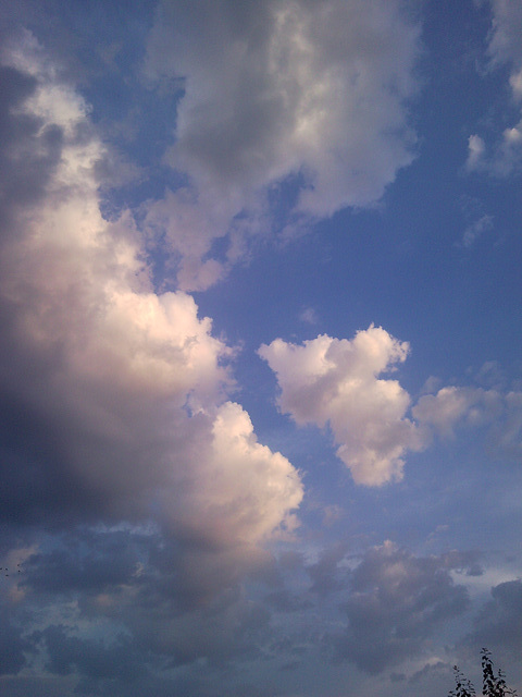 Nubes.