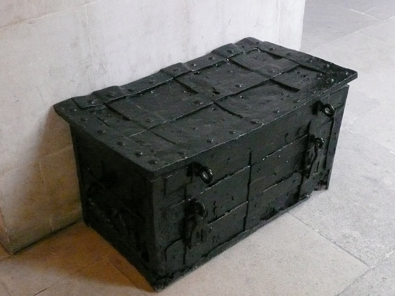 st.lawrence jewry, london, iron bound chest