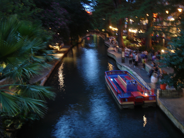 River walk by the night /  San Antonio, Texas. USA - 28 juin 2010