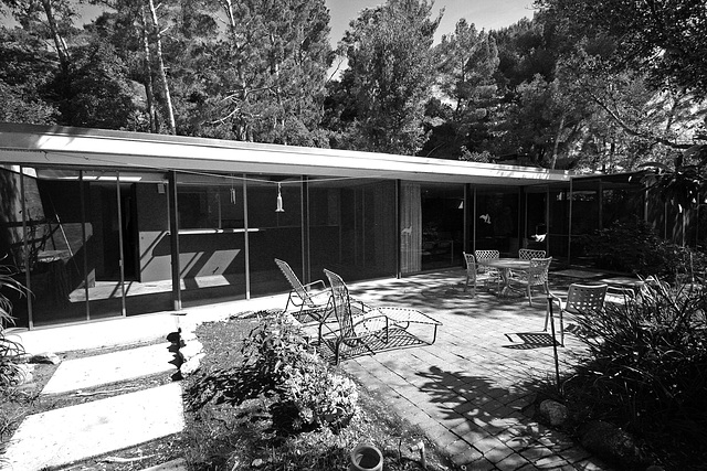 Shulman House 10-10-10 (7669A)