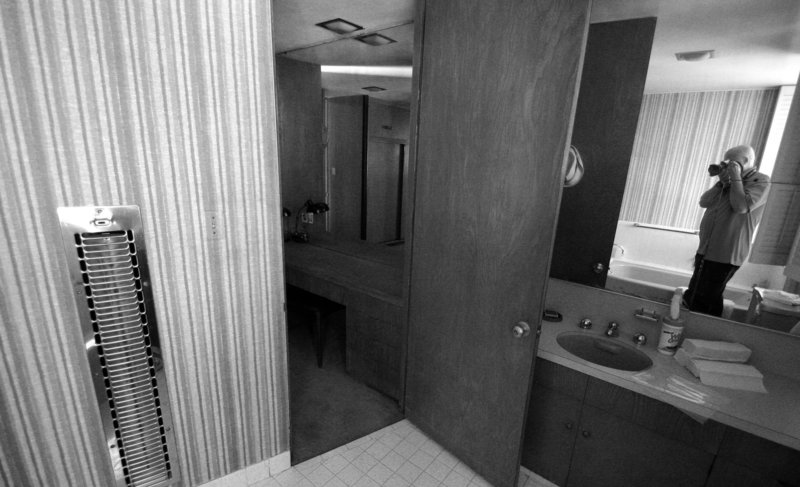 Shulman House 10-10-10 (7681A)