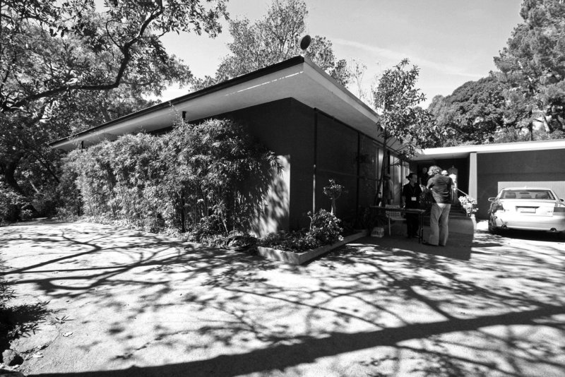 Shulman House 10-10-10 (7707A)