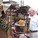 Jacques Tuinder en la granda bazaro en Mbanza-Ngungu