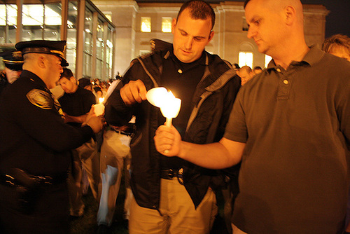 07.22ndCandlelightVigil.NLEOM.WDC.13May2010