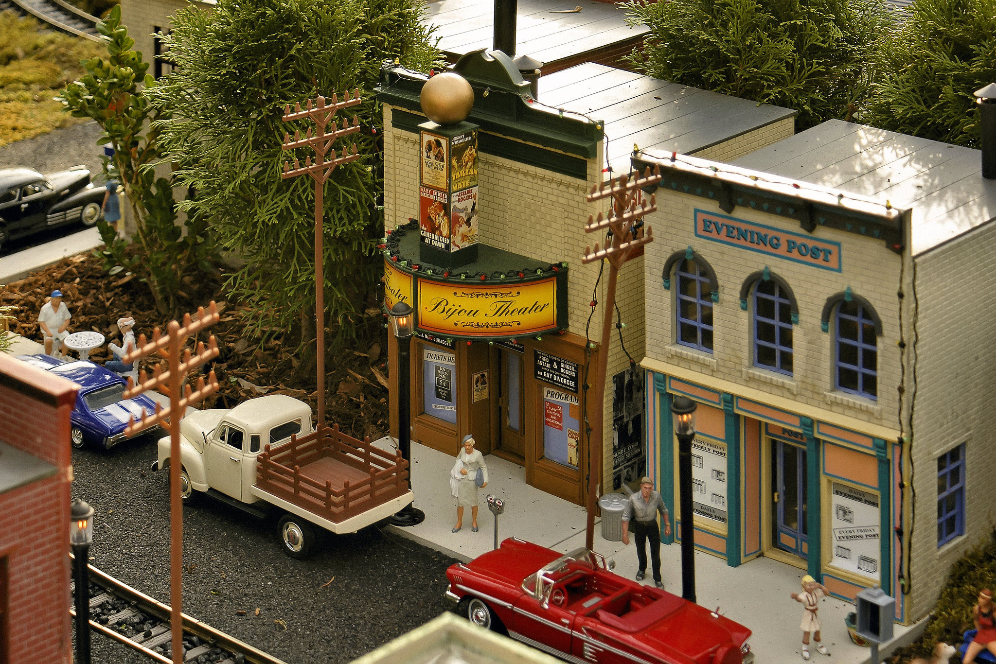 Bijou Theater – Garden Railway, Brookside Gardens