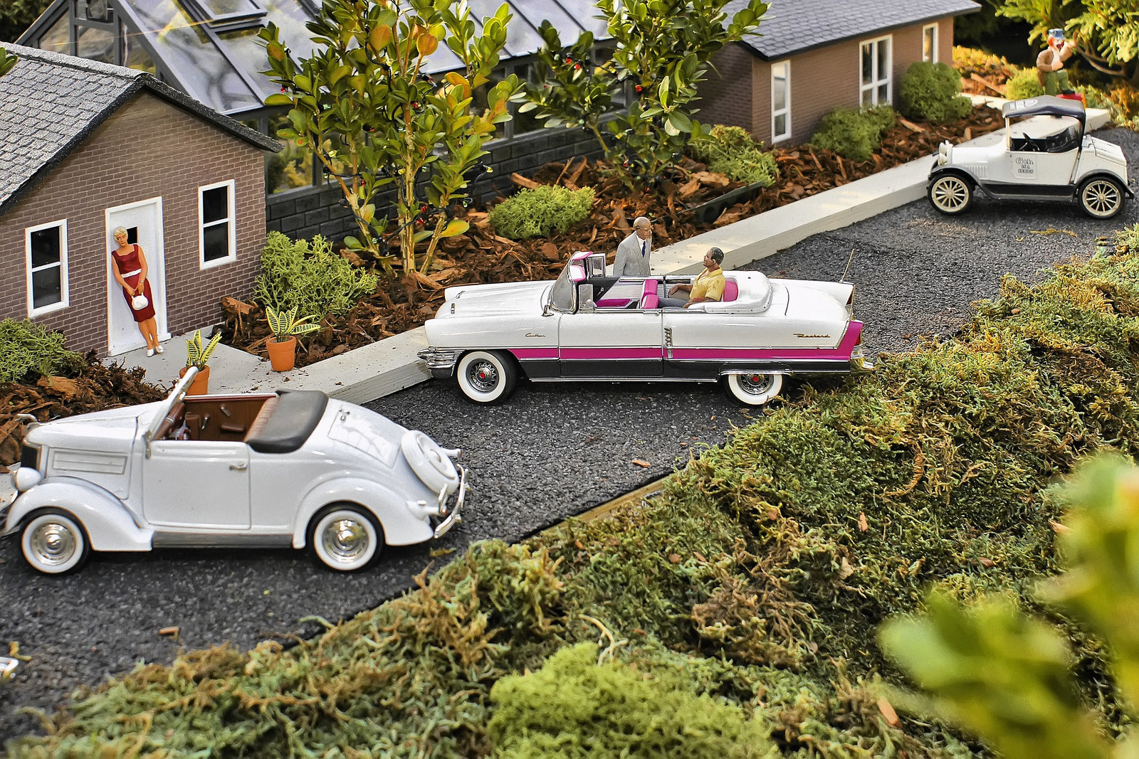 Hanging Out at the Greenhouse – Garden Railway, Brookside Gardens