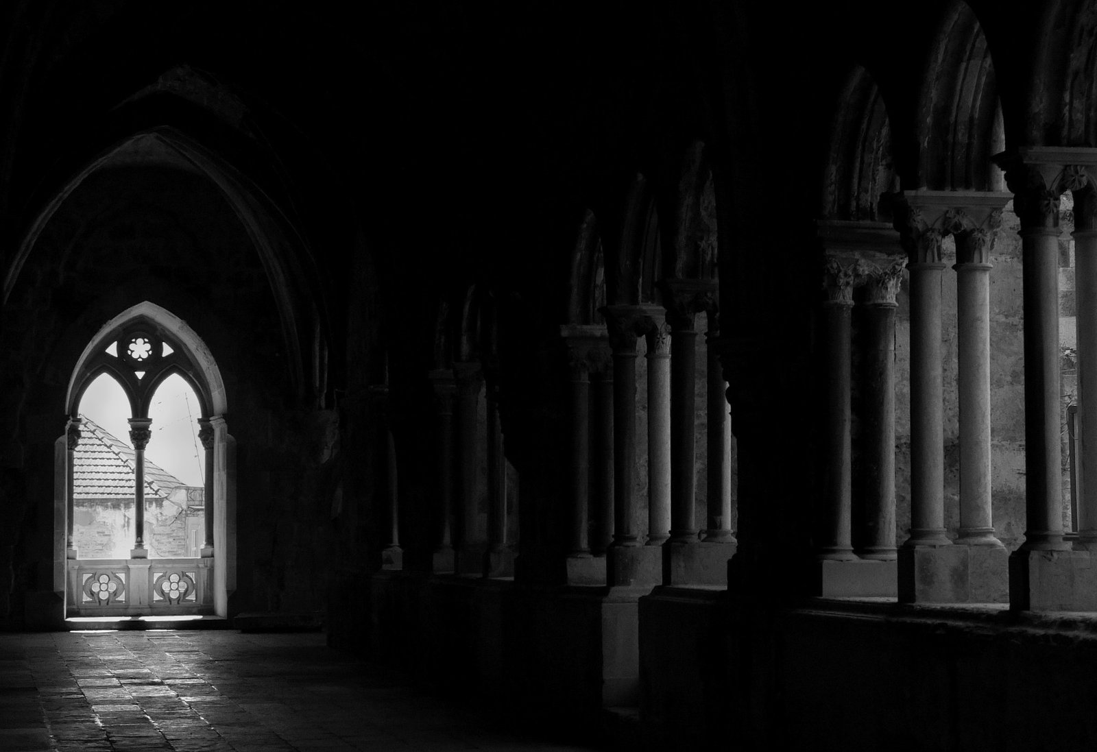 Lisbon X10 Igreja de Santa Maria Maior Patriarchal Cathedral X10 Cloisters 1