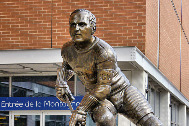Howie Morenz Statue – Bell Centre, Montréal, Québec