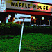 Waffle house mailbox /  Gaufrier postal - Bossiercity / Louisiane, USA - 7 juillet 2010 - Postérisation