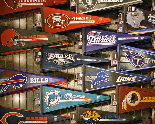 Doing Pennants – Gift Shop, Pro Football Hall of Fame, Canton, Ohio