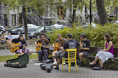 Jamming in the Park on a Sunday Afternoon – Square Saint-Louis, Montréal, Québec