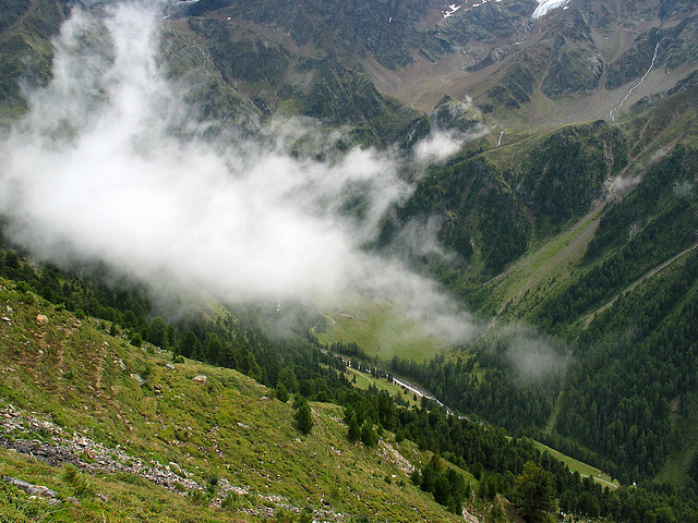 Blick hinunter ins Matscher Tal