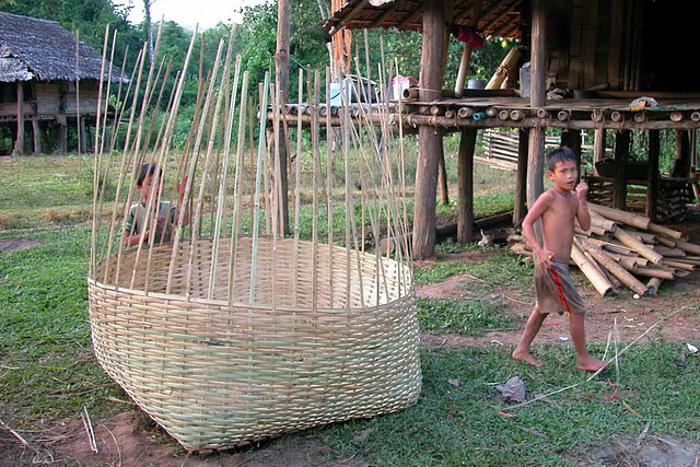 Braiding a large basket