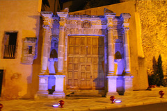 Ancien portail du couvent des Ursulines