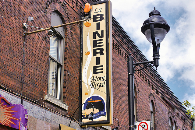 La Binerie Mont-Royal – Mount Royal Avenue, Montréal, Québec