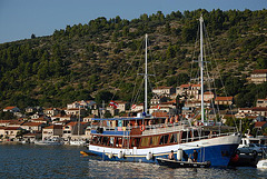 The Naval on the pier in Vela Luca