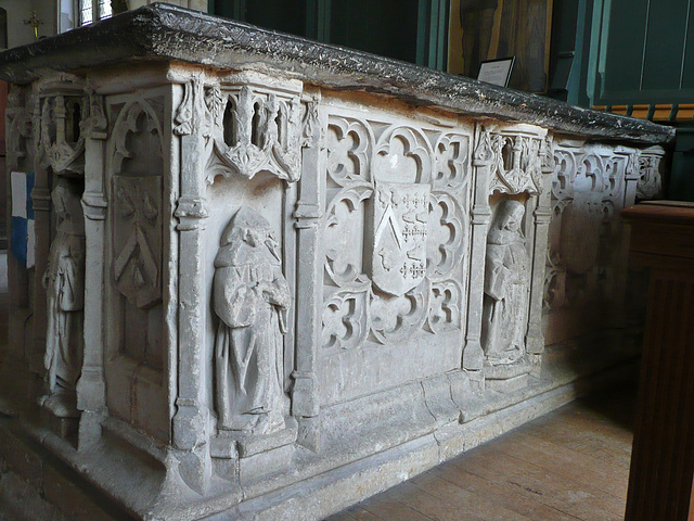 finchingfield tomb c16 of john berners and his wife who died in 1523