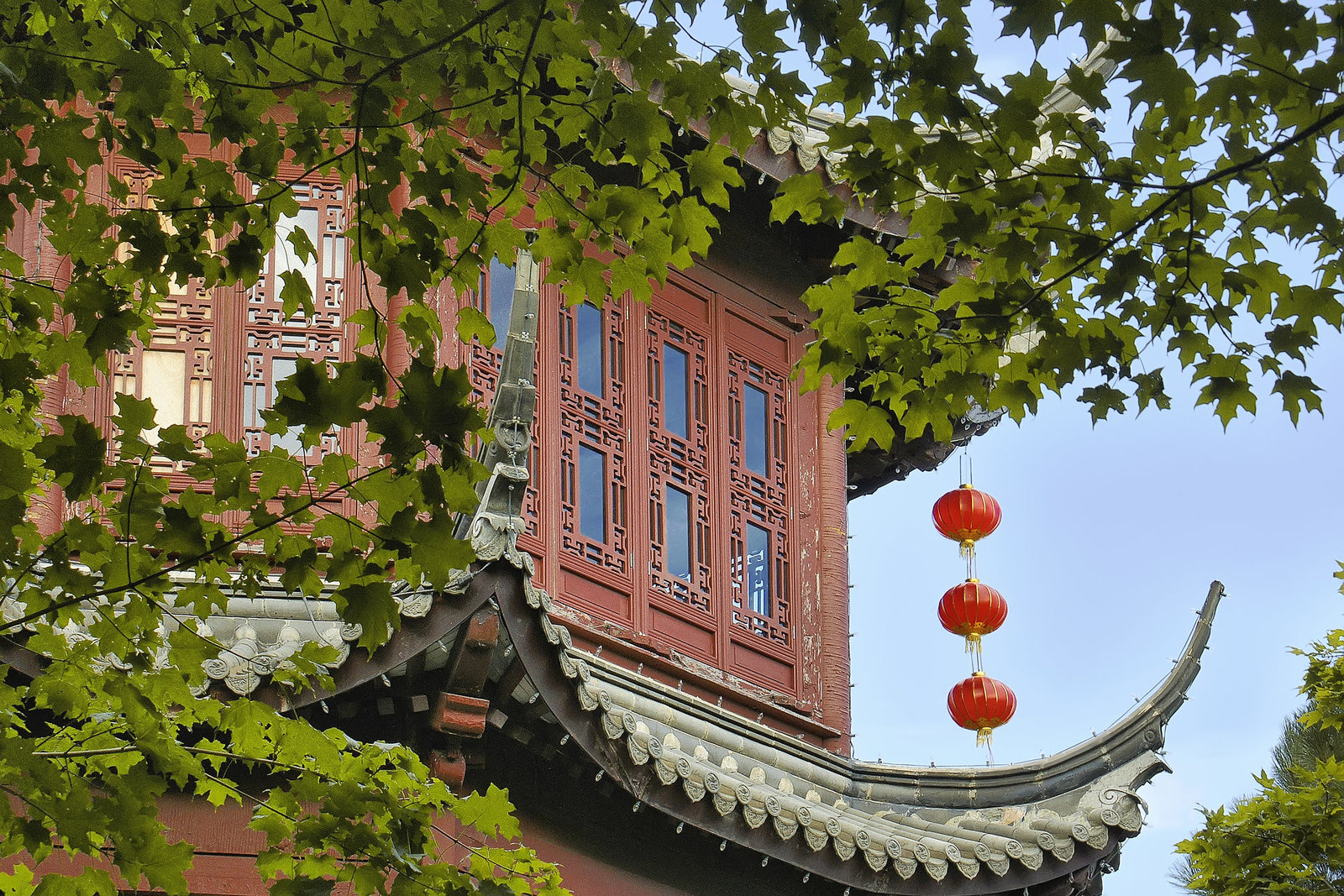 The Tower of Condensing Clouds – Chinese Garden, Montréal Botanical Garden