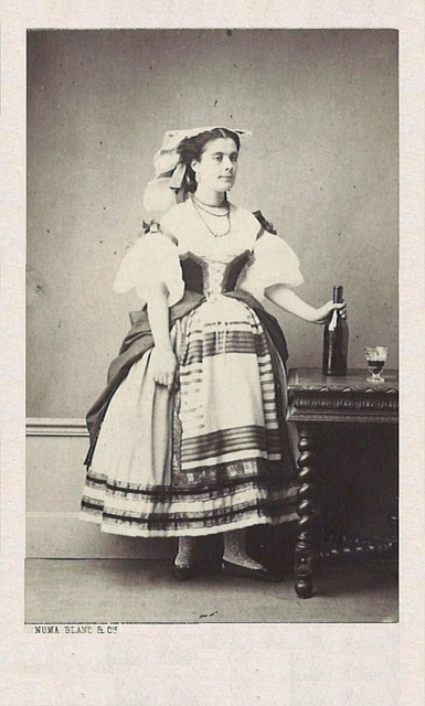 Constance-Caroline Lefebvre by Numa Blanc (1)