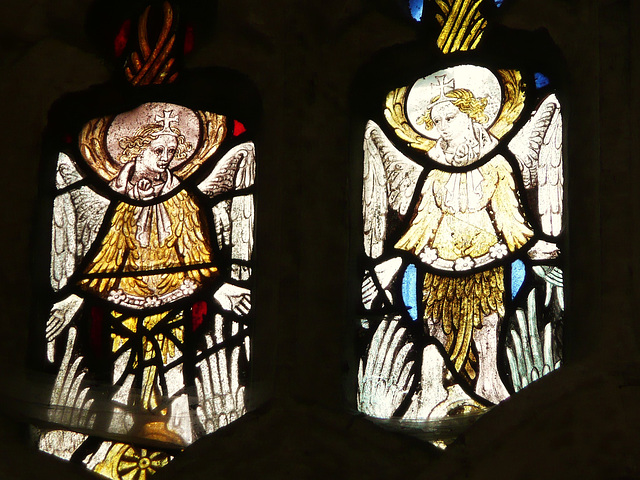 combe glass c.1430 angels