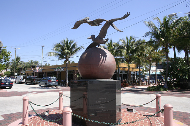 07.PelicanSquare.AnglinPier.LBTS.FL.13March2008