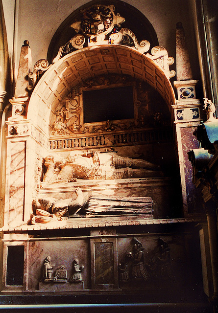 broxbourne 1609 cock tomb