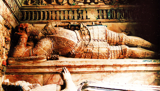 broxbourne 1609 cock tomb