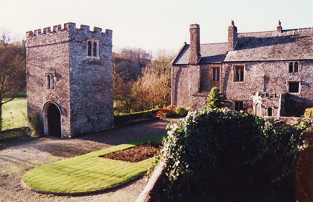 weare giffard hall c1480