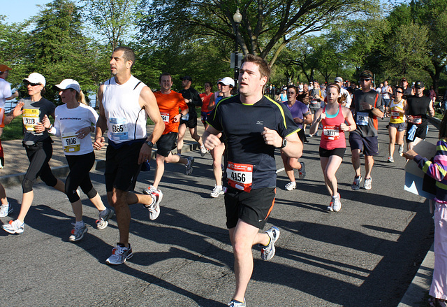 07.NCBF.10MileRun.OhioDr.MaineAve.SW.WDC.11April2010