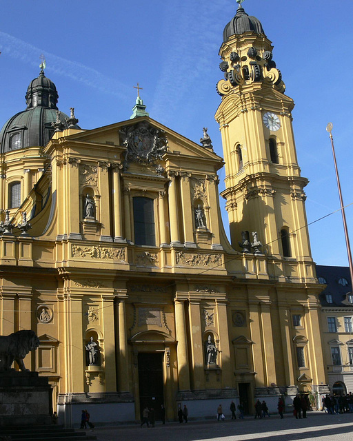 München - Theatinerkirche