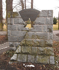 Svitavy -  Monumento omaĝe al Oskar Schindler