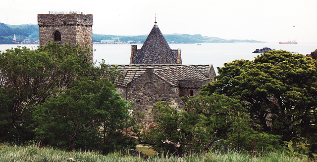 inchcolm abbey