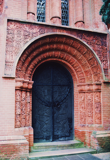 compton, watts chapel