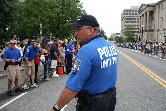 94.Pre.PoliceUnityTour.NLEOM.WDC.12May2010