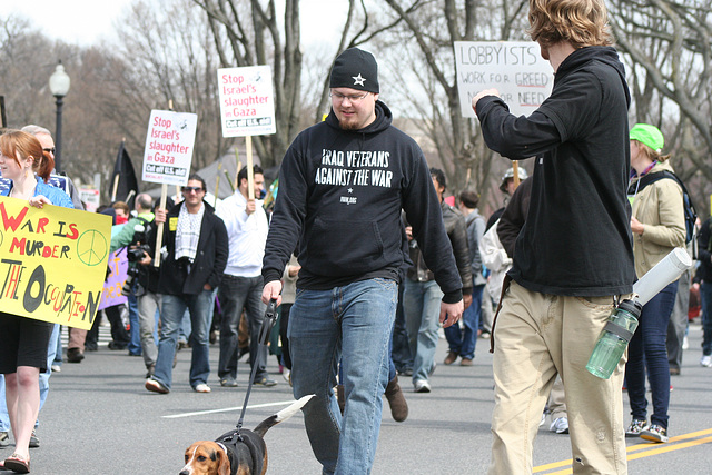 50.Assemblance.MarchOnThePentagon.WDC.21March2009