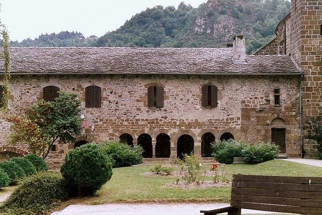 Chamalière sur Loire -le Cloitre