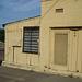 Porte et boîte aux lettres / Door and mailbox - Indianola, Mississippi. USA - 9 juillet 2010.