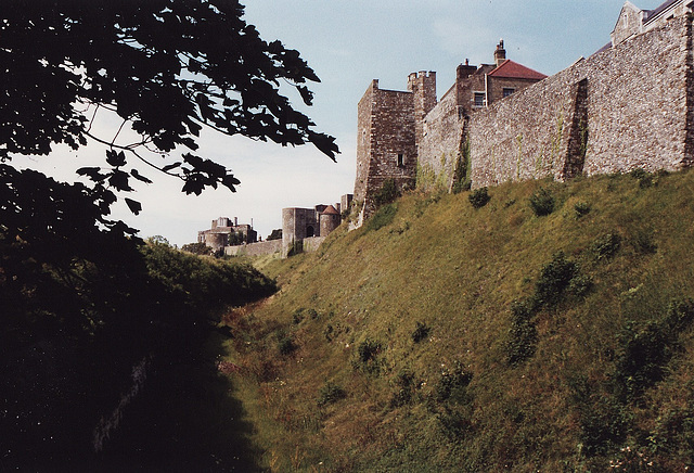dover castle, outer curtain wall