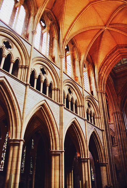 truro cathedral nave 1903-10