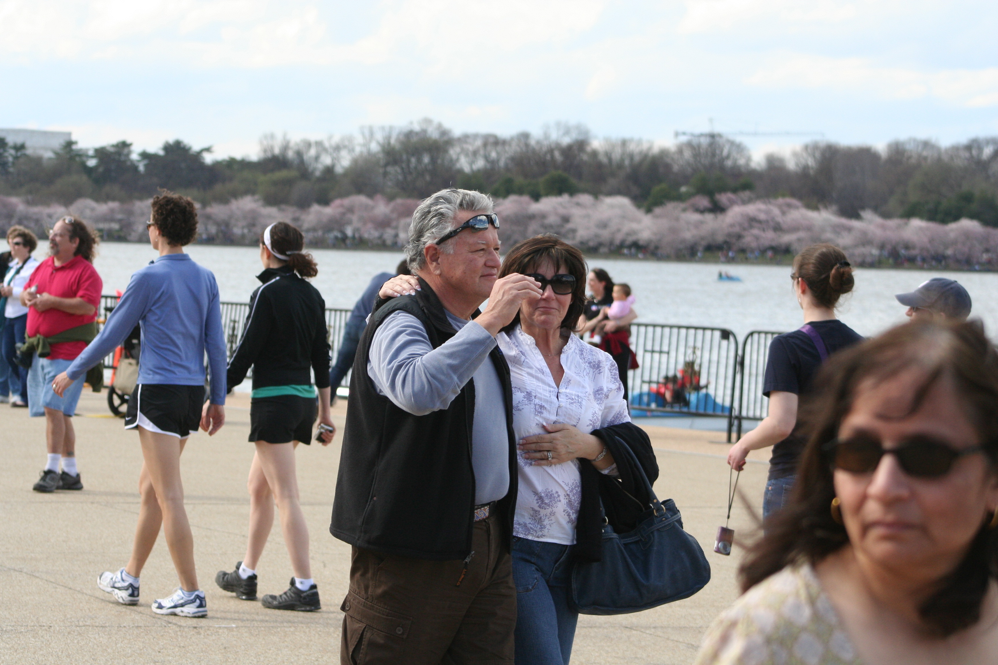 75.Sunday.NCBF.TidalBasin.SW.WDC.29March2009