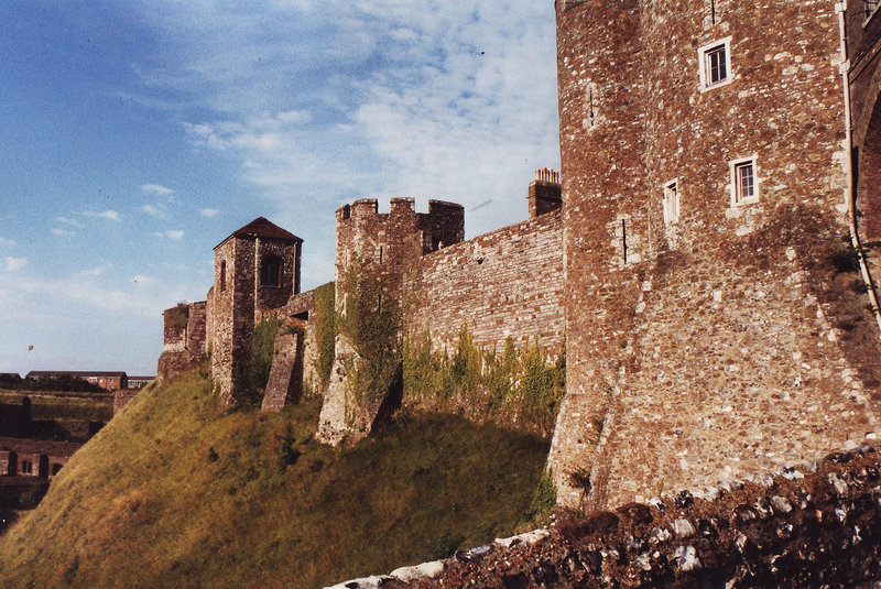 dover castle, outer curtain wall