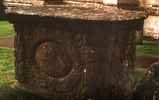 northleach late c17 tomb