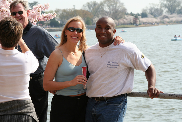 88.CherryBlossoms.TidalBasin.SW.WDC.31March2006