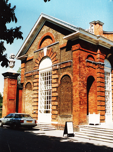 kensington palace orangery 1704-5  hawksmoor