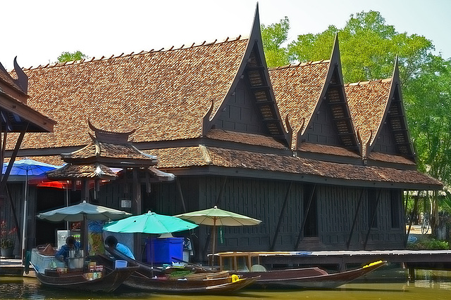 The Floating Market as a real nice sample