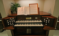 State Street Christian Church Pipe Organ (8362)