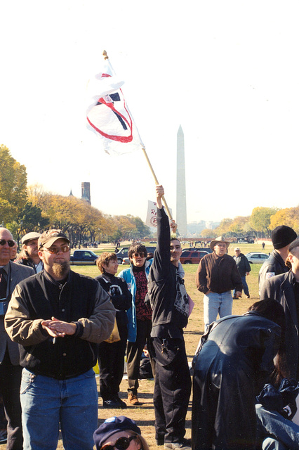 03.23.Rally.GAMOW.WDC.2November2002