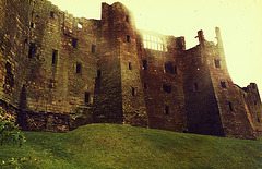 raglan castle  1465 rebuild
