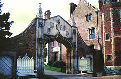 madingley hall gateway